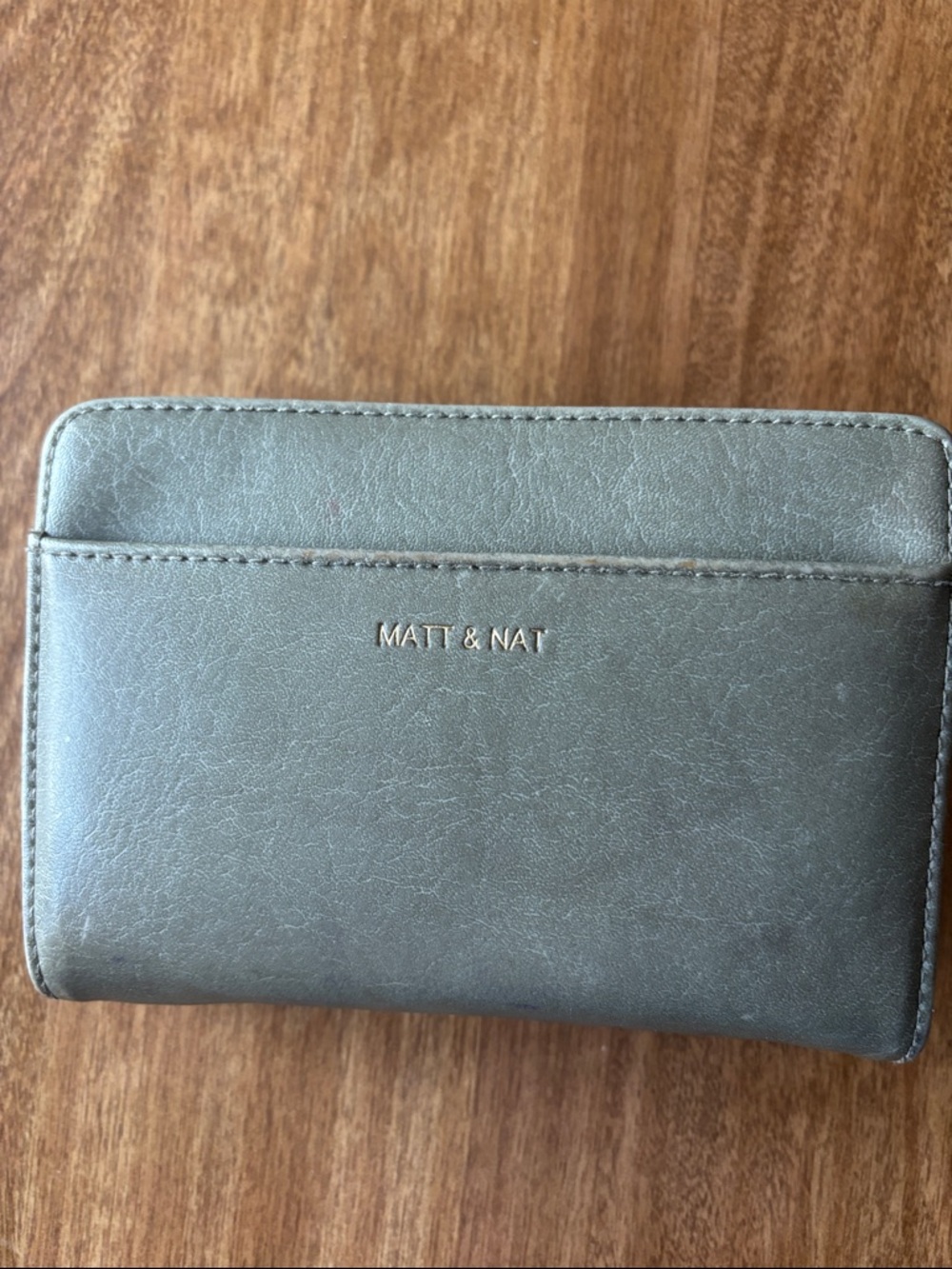 Matt & Nat zipper Olive Green vegan leather Cardholder Wallet with Gold Logo